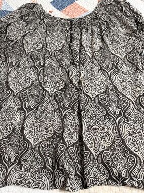 Apt. 9 Black and White Paisley Peasant Top